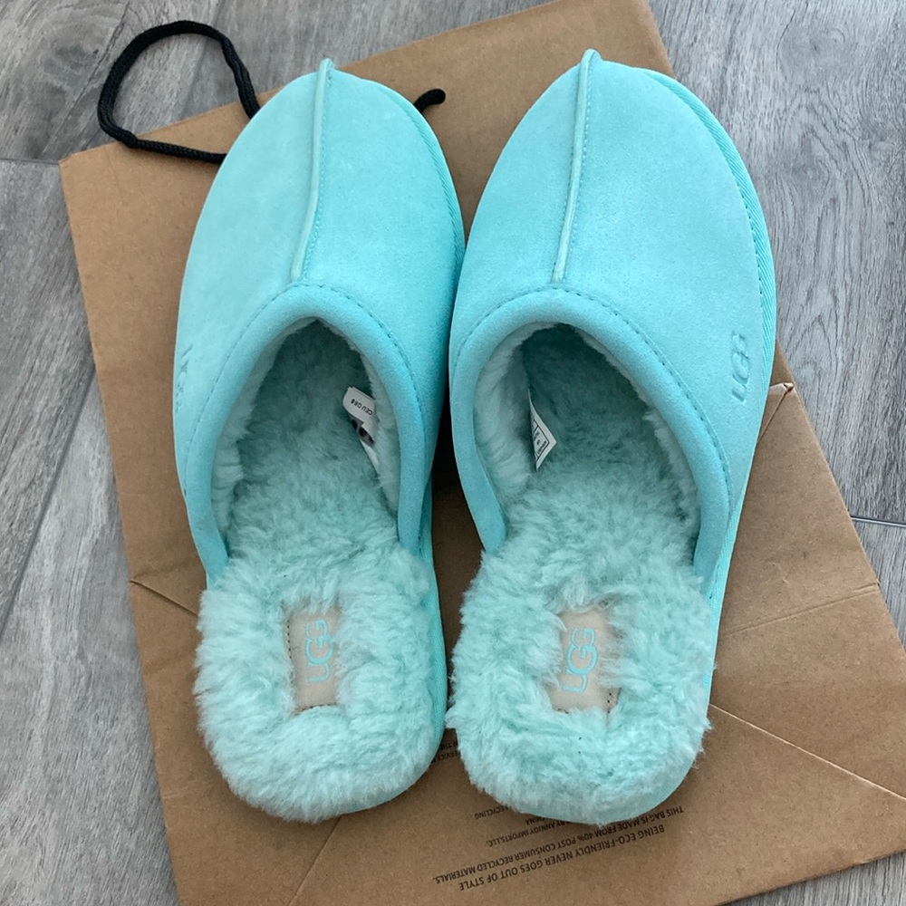 Ugg sleeper
